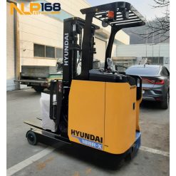 Xe nâng điện đứng lái Hyundai 18BR-X