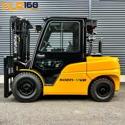 Xe nâng điện Hyundai 50DN-9VB